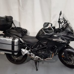 BENELLI TRK 502 X .